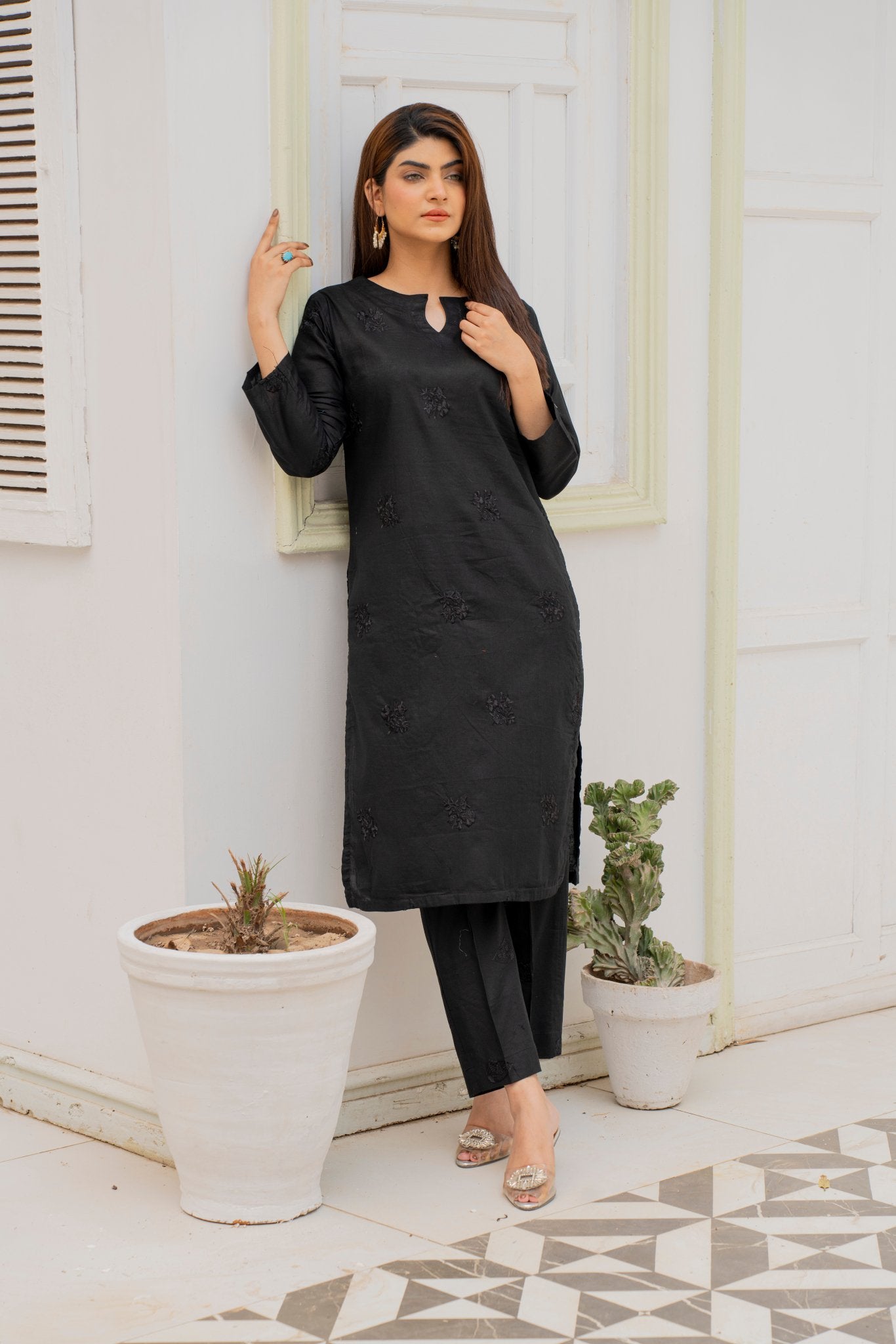 Lawn Embroidered - Diva Clothings